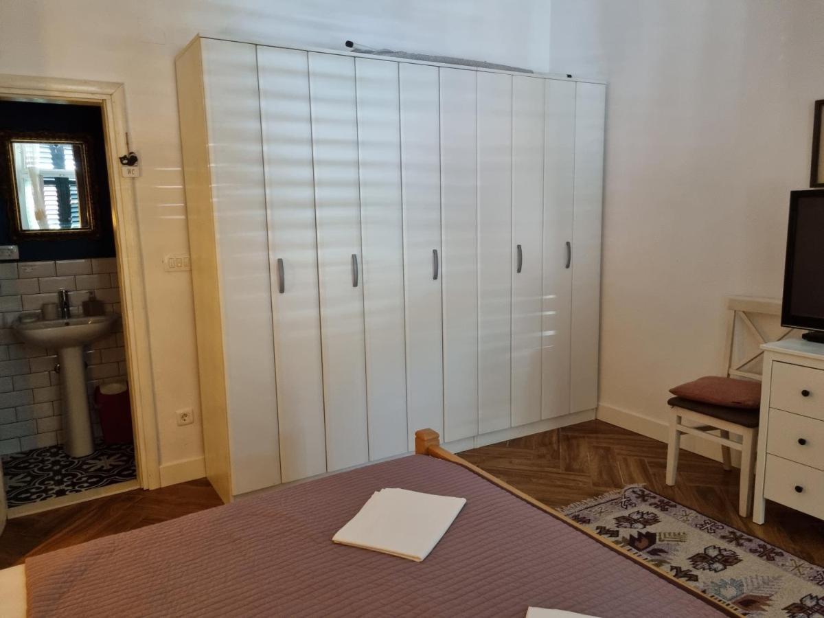 Hotel House Grabic à Tivat Extérieur photo